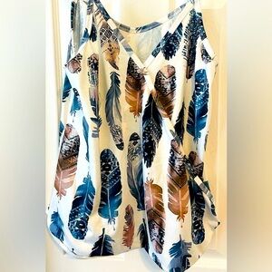Leaf Print V-Neck Camisole, Medium